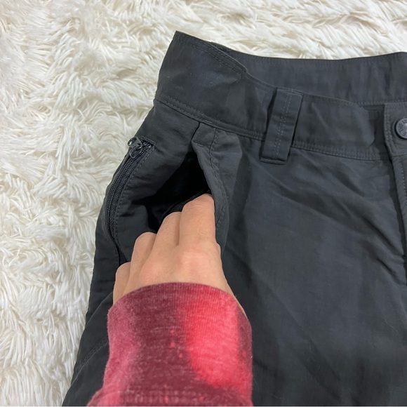 THE NORTH FACE Mens Gray Nylon Cargo Utility Shorts Size 40 - Picture 4 of 11